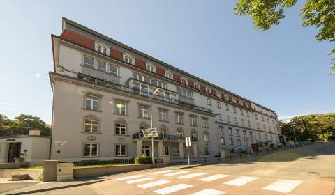 Kiadó 3 szobás lakás, 3 szobás lakás, Hlboká, Bratislava - Staré Mesto