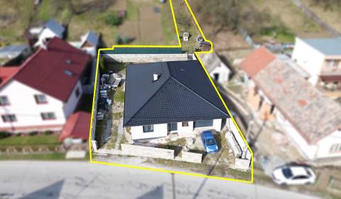 Eladó Családi ház, Családi ház, Dolná Poruba, Trenčín, Szlovákia
