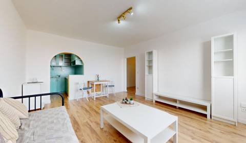 Kiadó 2 szobás lakás, 2 szobás lakás, Vnútorná okružná, Komárno, Szlov