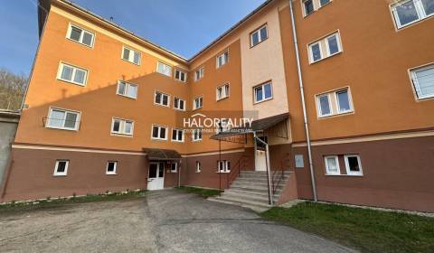 Eladó 2 szobás lakás, Rimavská Sobota, Szlovákia