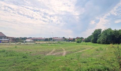 Pozemok na výstavbu RD (626 m2), tichá lokalita, Podháj, Hviezdoslavov