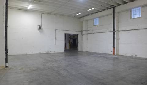 Kiadó Raktárak és ipari épületek, Raktárak és ipari épületek, Bratisla