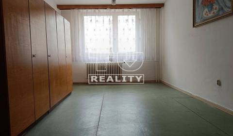 Eladó 3 szobás lakás, Dolný Kubín, Szlovákia