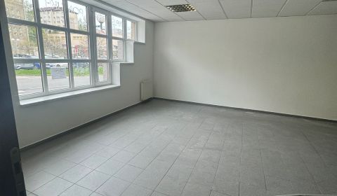 Kiadó Üzlethelység, Üzlethelység, Nám. sv. Mikuláša, Stará Ľubovňa, Sz