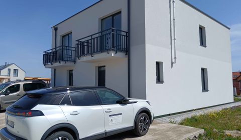 Kiadó Családi ház, Családi ház, Wallachyova, Poprad, Szlovákia