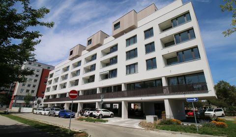 Kiadó Garázsok, Garázsok, Tomášikova, Bratislava - Ružinov, Szlovákia