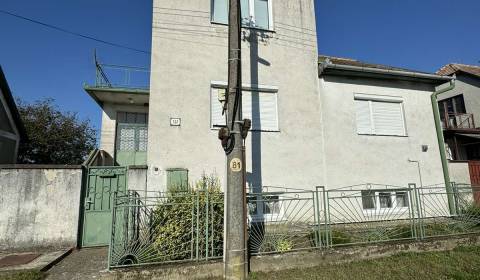 Eladó Családi ház, Családi ház, Levice, Szlovákia