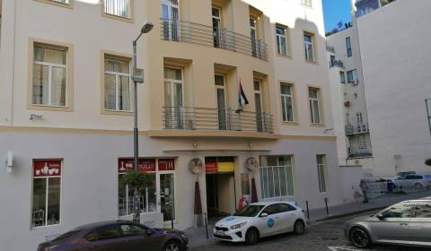 Kiadó Üzlethelység, Üzlethelység, Gorkého, Bratislava - Staré Mesto, S