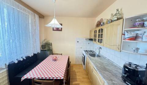 Kiadó 3 szobás lakás, 3 szobás lakás, Nové Zámky, Nové Zámky, Szlováki
