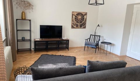Kiadó 3 szobás lakás, 3 szobás lakás, Nitra, Szlovákia