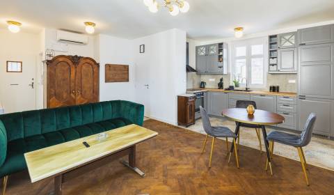 Kiadó 3 szobás lakás, 3 szobás lakás, Hlboká, Bratislava - Staré Mesto
