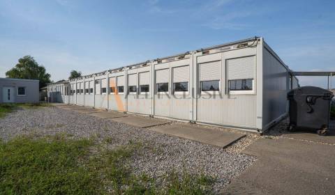 Eladó Szállodák és panziók, Szállodák és panziók, Galanta, Senec, Szlo