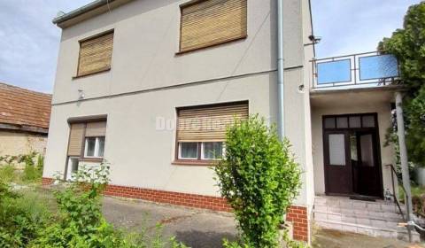 Eladó Családi ház, Családi ház, Nové Zámky, Szlovákia