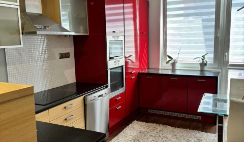 Kiadó 3 szobás lakás, 3 szobás lakás, Meštianska, Komárno, Szlovákia