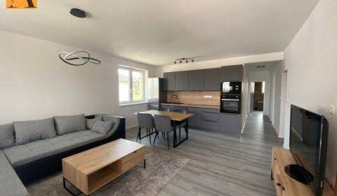 Kiadó 3 szobás lakás, 3 szobás lakás, ., Dunajská Streda, Szlovákia