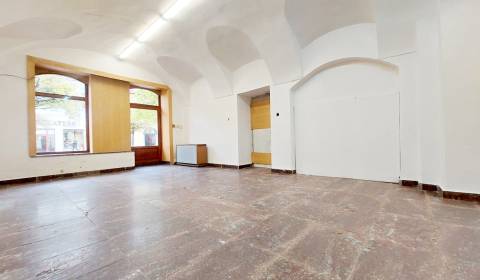 Kiadó Üzlethelység, Üzlethelység, Hlavná, Prešov, Szlovákia