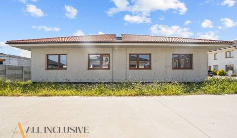 Eladó Családi ház, Családi ház, Mládežnícka, Galanta, Szlovákia