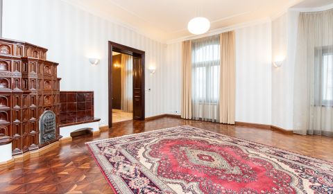 Kiadó 4 szobás lakás, 4 szobás lakás, Puškinova, Bratislava - Staré Me