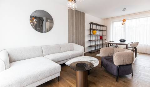 Kiadó 3 szobás lakás, 3 szobás lakás, Gaštanová, Bratislava - Staré Me