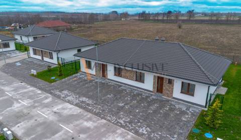 Eladó Családi ház, Családi ház, Dunajská Streda, Szlovákia