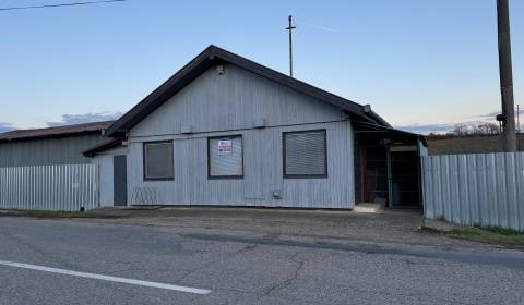 Kiadó Épület, Épület, Smerom na Jasovú, Nové Zámky, Szlovákia