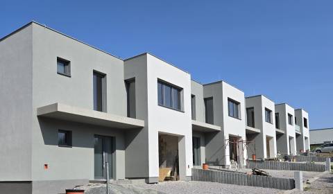 Eladó Családi ház, Családi ház, Labutia, Prešov, Szlovákia