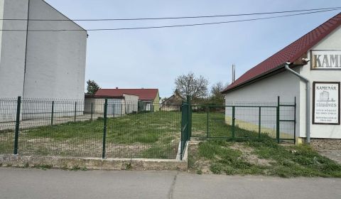 Eladó Családi ház, Családi ház, SNP, Levice, Szlovákia