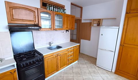 Kiadó 1 szobás lakás, 1 szobás lakás, Moyzesova, Poprad, Szlovákia