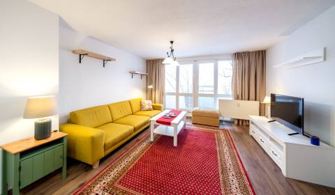 Kiadó 3 szobás lakás, 3 szobás lakás, Jakubovo námestie, Bratislava -
