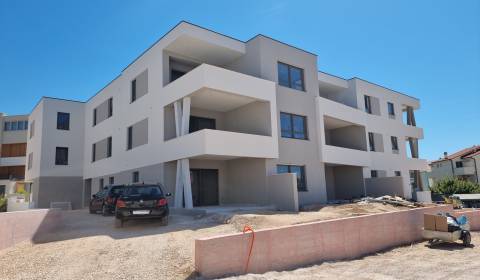Eladó 4 szobás lakás, 4 szobás lakás, Vodice, Horvátország