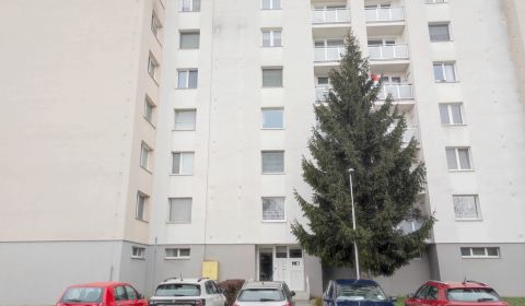 Eladó 4 szobás lakás, 4 szobás lakás, E.F.Scherrera, Piešťany, Szlovák