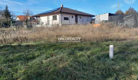 Eladó Építési telek, Hlohovec, Szlovákia