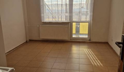 Eladó Garzonlakás, Garzonlakás, Dr.Janského, Žiar nad Hronom, Szlováki