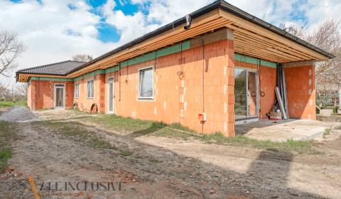 Eladó Családi ház, Családi ház, Čechová, Dunajská Streda, Szlovákia
