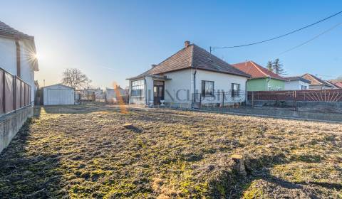 Eladó Családi ház, Családi ház, Vrakúň, Dunajská Streda, Szlovákia