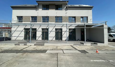 Kiadó Üzlethelység, Üzlethelység, Galvaniho, Bratislava - Ružinov, Szl