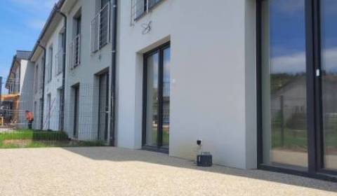 Eladó 4 szobás lakás, 4 szobás lakás, Prešov, Szlovákia