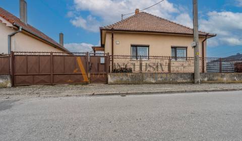 Eladó Családi ház, Családi ház, Trhová Hradská, Dunajská Streda, Szlov
