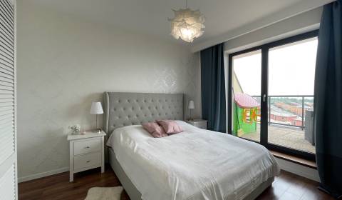 Kiadó 3 szobás lakás, 3 szobás lakás, Borievkova, Košice - Dargovských