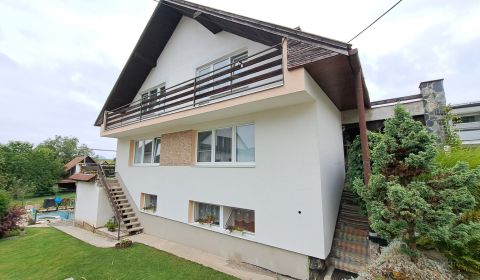 Eladó Családi ház, Családi ház, Liptovské Sliače, Ružomberok, Szlováki