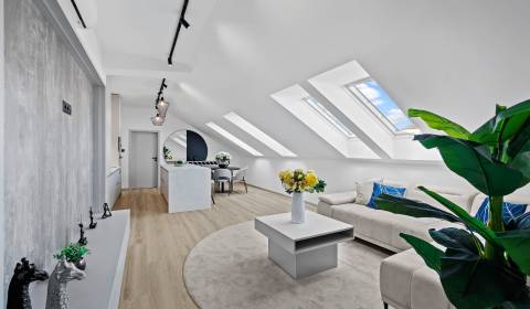 Eladó 4 szobás lakás, 4 szobás lakás, Trnavská cesta, Bratislava - Nov