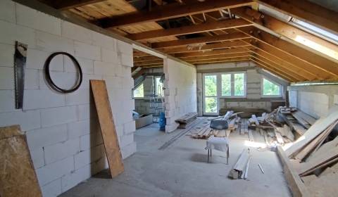 Eladó Családi ház, Családi ház, Nitra, Szlovákia