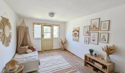 Eladó Családi ház, Családi ház, Zavretý kút, Piešťany, Szlovákia