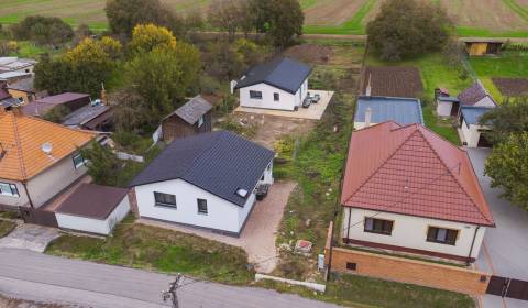 Eladó Családi ház, Családi ház, Topoľčany, Szlovákia