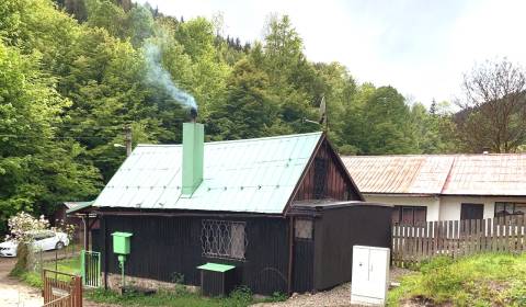 Eladó Nyaraló, Nyaraló, Považská Bystrica, Szlovákia