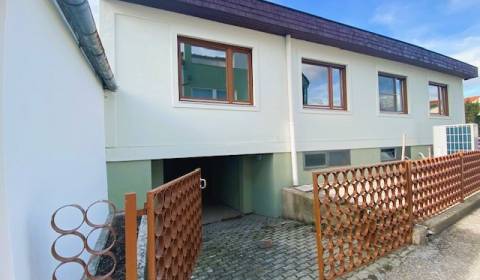 Eladó Családi ház, Családi ház, Hauptstraße, Neusiedl am See, Ausztria