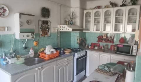 Eladó Családi ház, Családi ház, Trnava, Szlovákia