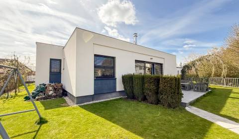 Eladó Családi ház, Családi ház, Javorinská, Trenčín, Szlovákia