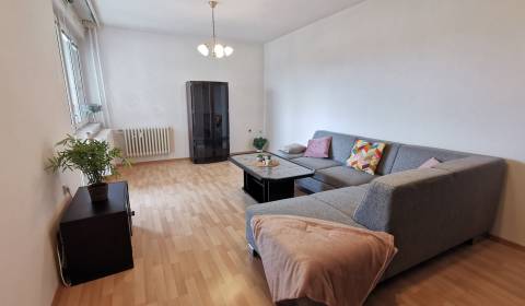 Kiadó 2 szobás lakás, 2 szobás lakás, Svetlá, Bratislava - Staré Mesto