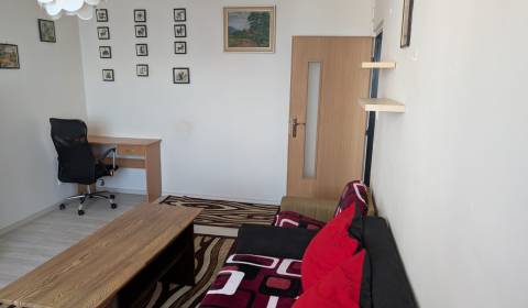 Eladó 3 szobás lakás, 3 szobás lakás, Škultétyho, Trebišov, Szlovákia